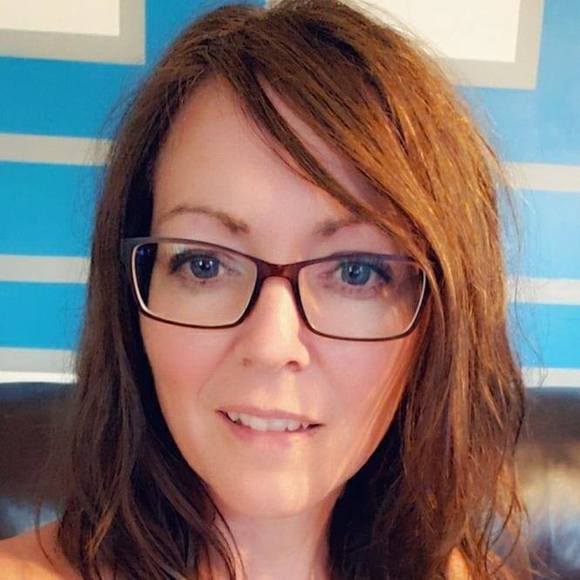 Meet your Posher, Rebecca - Picture 1 of 1